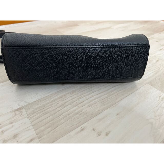 【美品】kate spade ハーフムーン レザーショルダーバック
