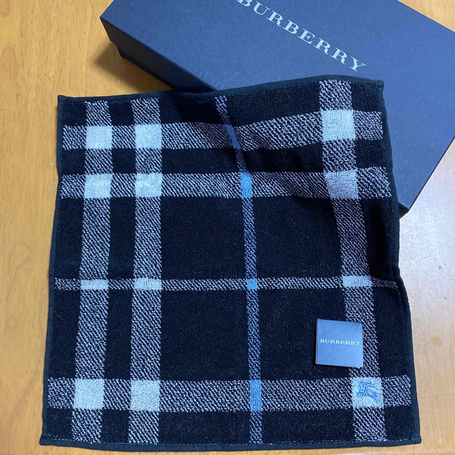 BURBERRY(バーバリー)のBURBERRY  ハンドタオル エンタメ/ホビーのエンタメ その他(その他)の商品写真