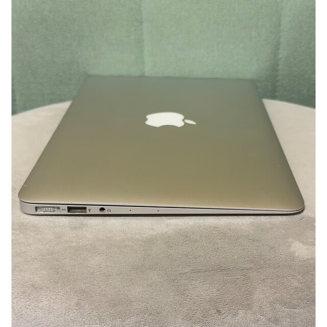MacBook Air11inch i5 4GB 128GB early2015