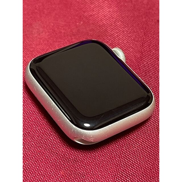Apple Watch SE 40mm GPSモデル シルバー