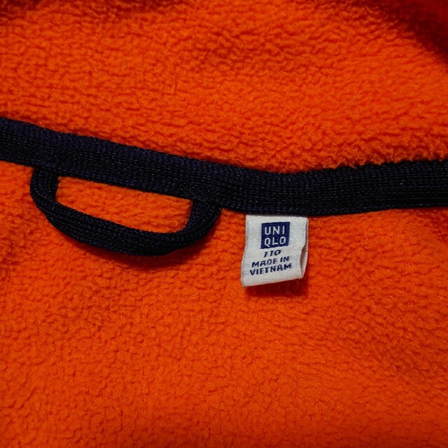 UNIQLO(ユニクロ)のユニクロ　フリースジャケット 110 オレンジ キッズ/ベビー/マタニティのキッズ服男の子用(90cm~)(ジャケット/上着)の商品写真