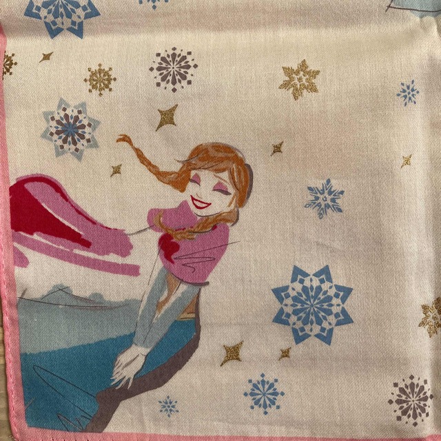 アナと雪の女王 - ディズニー アナと雪の女王 ハンカチ 雪の結晶 アナと雪の女王 - ディズニー アナと雪の女王 ハンカチ 雪の結晶