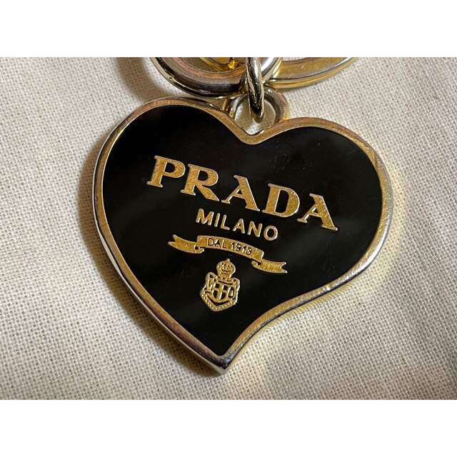 PRADA(プラダ)のPRADA キーホルダー メンズのファッション小物(キーホルダー)の商品写真