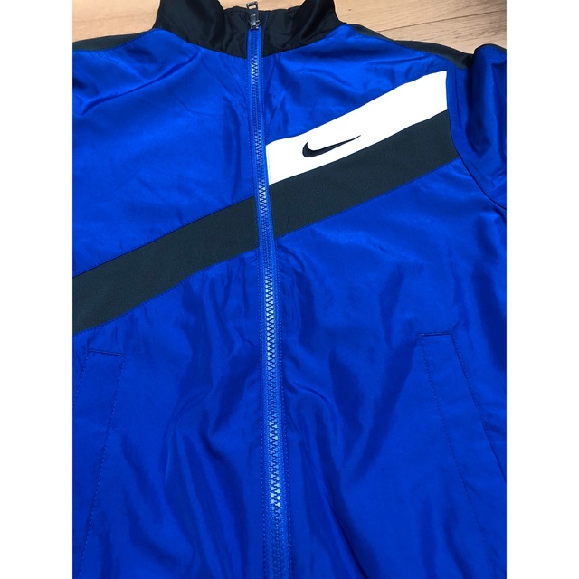 NIKE(ナイキ)のナイキ　ブルゾン　140cm キッズ/ベビー/マタニティのキッズ服男の子用(90cm~)(ジャケット/上着)の商品写真