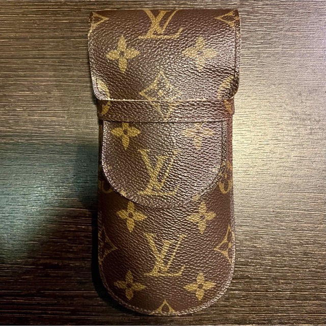 LOUIS VUITTON(ルイヴィトン)の正規 ルイ ヴィトン モノグラム サングラス メガネケース ポーチ 小物入れ メンズのファッション小物(サングラス/メガネ)の商品写真