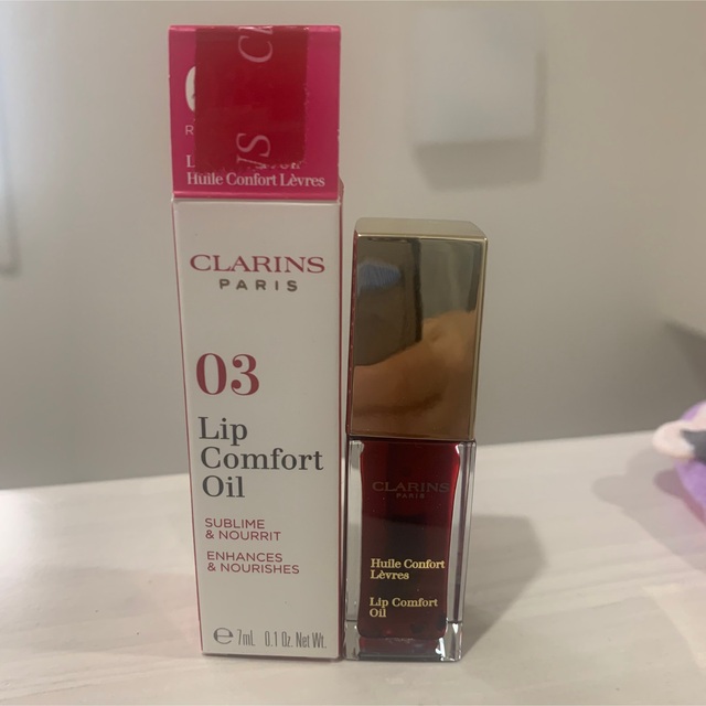 CLARINS(クラランス)のクラランスリップコンフォートオイル03レッドベリー コスメ/美容のベースメイク/化粧品(リップグロス)の商品写真