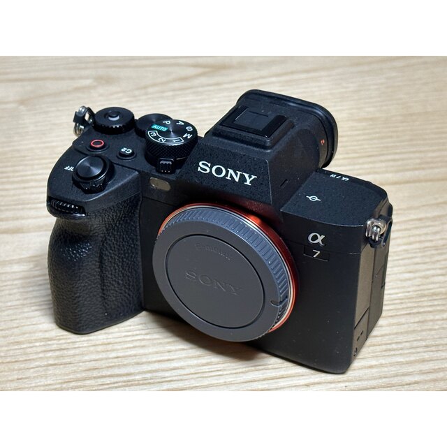 SONY(ソニー)のSONY α7IV ILCE-7M4 ボディ ショット数600未満 スマホ/家電/カメラのカメラ(ミラーレス一眼)の商品写真