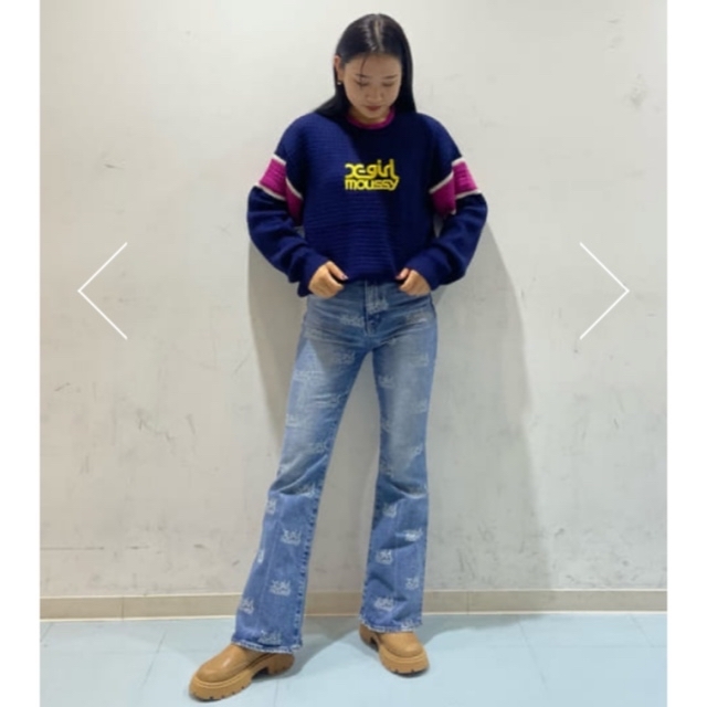 moussy(マウジー)のMOUSSY×X-girlコラボ♡XG LOGO LINE KNIT トップス紺 レディースのトップス(ニット/セーター)の商品写真