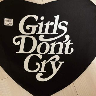 ジーディーシー(GDC)のverdy 伊勢丹　girls don't cry クッション　ブラック(クッション)