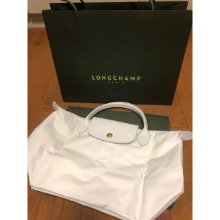 ロンシャン(LONGCHAMP)のロンシャン　プリアージュ限定白　新品プレゼントにも(ハンドバッグ)