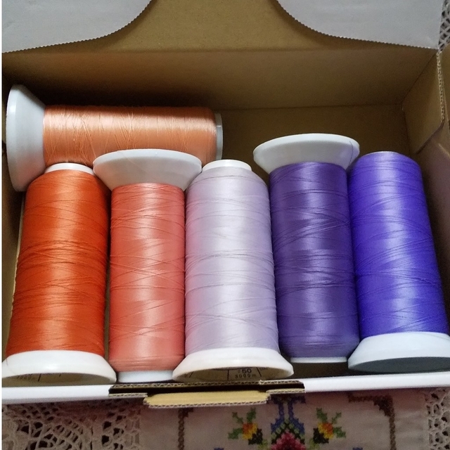 ピンク紫系ミシン糸 6色セット エースクラウン⑦ ハンドメイドの素材/材料(生地/糸)の商品写真