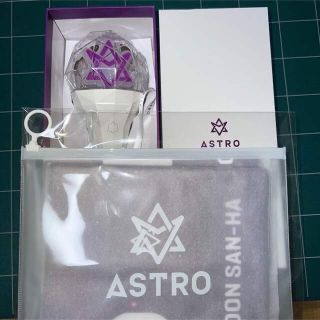 astro ロボン スローガン 未開封 公式の通販｜ラクマ