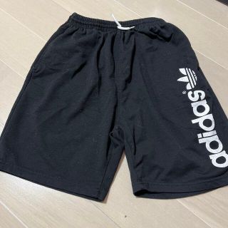 アディダス(adidas)のadidas ショートパンツ(パンツ/スパッツ)