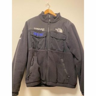 シュプリーム(Supreme)の supreme northface フリース　M(ブルゾン)