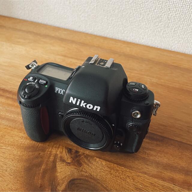 [美品] NIKON ニコン F100 ボディ ブラック フィルム一眼レフ