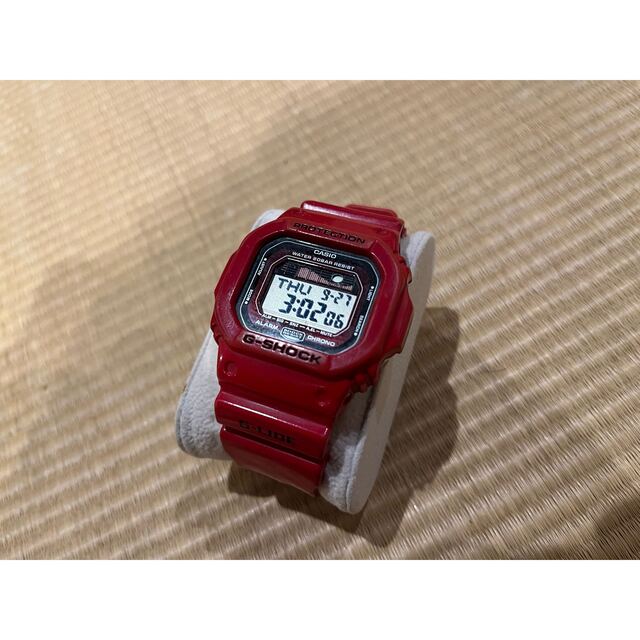 G-SHOCK(ジーショック)の最終値下げ G-SHOCK G-LIDE 赤 メンズの時計(腕時計(デジタル))の商品写真