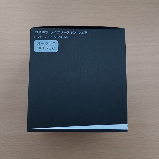 Kanebo(カネボウ)の【新品】カネボウ ライブリースキン ウェア オークルC 30g コスメ/美容のベースメイク/化粧品(ファンデーション)の商品写真