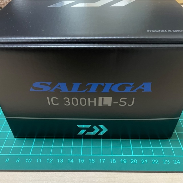 【新品】21 ソルティガ IC 300HL-SJ 左巻き