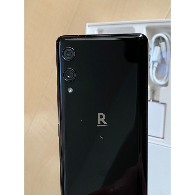 Rakuten Hand ブラック 64 GB SIMフリー