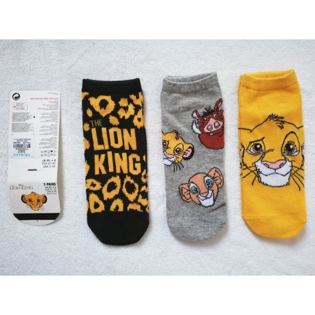 Disney(ディズニー)のPrimark Disney Lion King 靴下② レディースのレッグウェア(ソックス)の商品写真