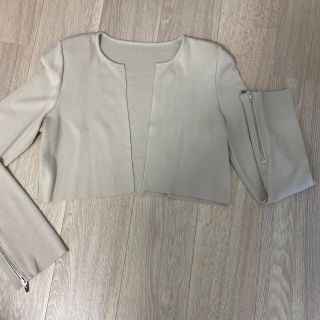 フォクシー(FOXEY)の新品　フォクシー　ボレロ　袖ジップ　40(ボレロ)