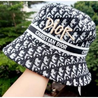ディオール(Christian Dior) バケットハット 帽子の通販 76点 ディオール(Christian Dior) バケットハット 帽子の通販 76点