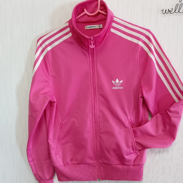 adidas(アディダス)のアウター レディースのジャケット/アウター(ノーカラージャケット)の商品写真