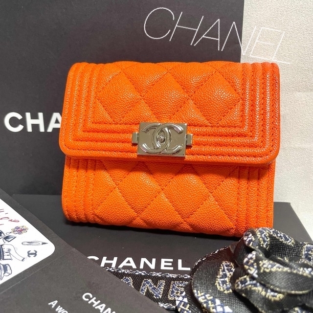 即納&大特価】 CHANEL - 鑑定済!超美品✨ボーイシャネル 財布 【詩様