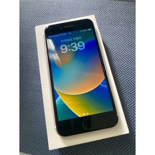 アイフォーン(iPhone)のiPhone se2 （ホワイト）64GB  SIMフリー（美品）保証付き(スマートフォン本体)