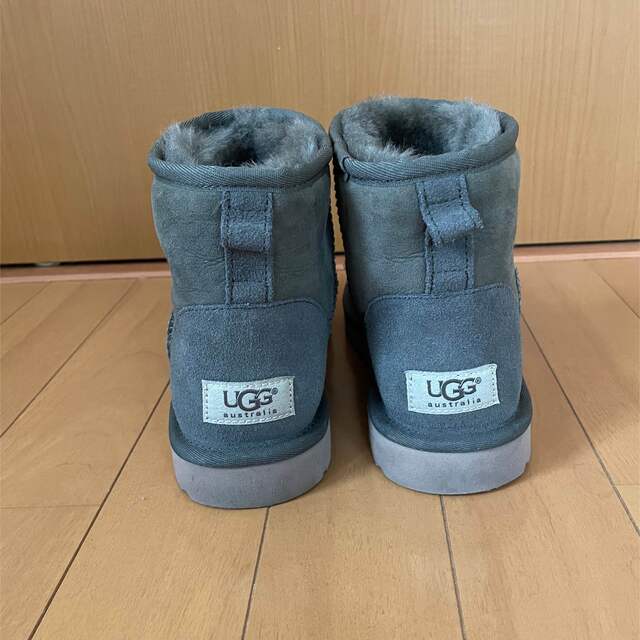 UGG(アグ)のugg アグムートンブーツ　24センチ レディースの靴/シューズ(ブーツ)の商品写真