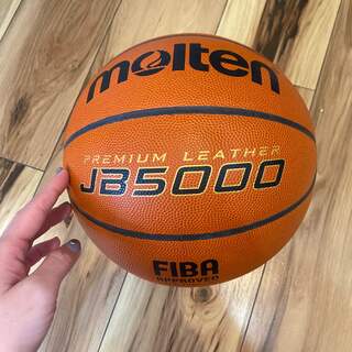 モルテン(molten)のmolten モルテン JB5000 バスケットボール6号 公式球(バスケットボール)