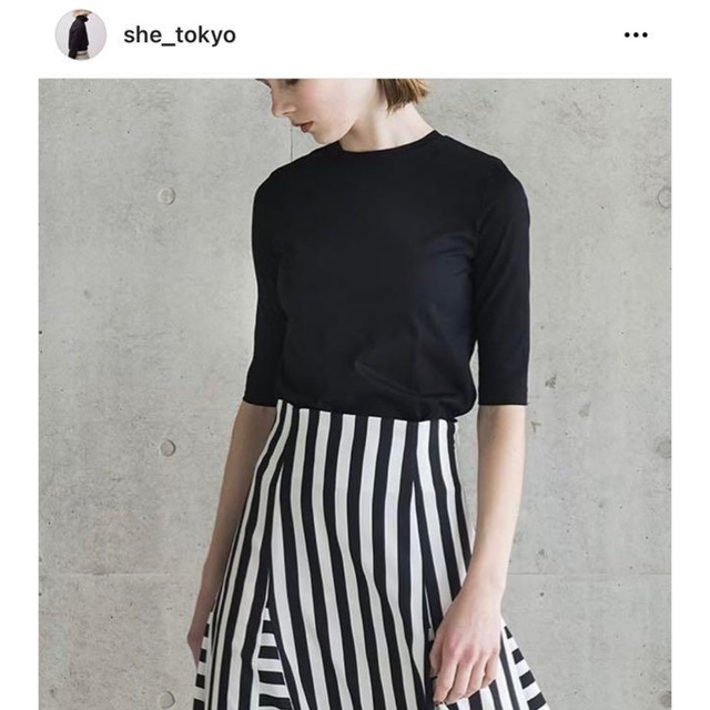 新品 SHE tokyo  カットソー