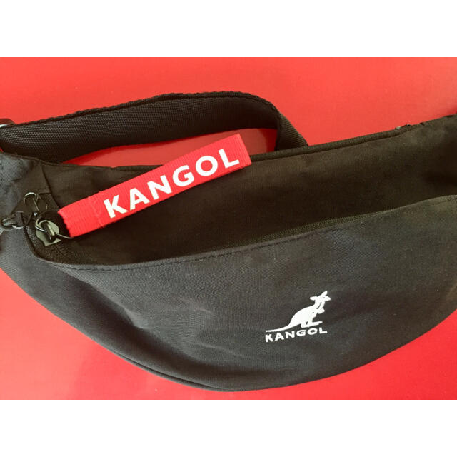 KANGOL(カンゴール)のKANGOLウェストポーチ ブラック メンズのバッグ(ウエストポーチ)の商品写真