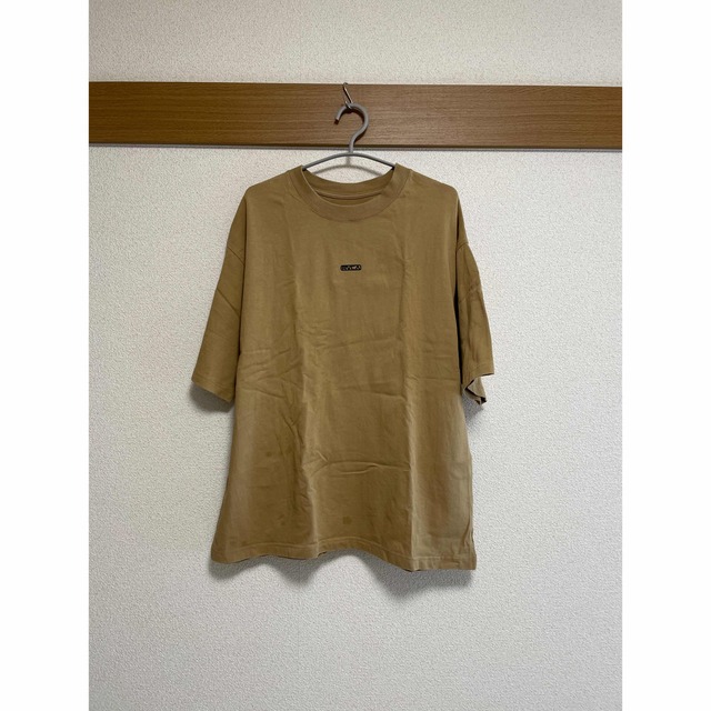 RVCA(ルーカ)のルーカ RVCA 半袖 Tシャツ Mサイズ　ロゴ メンズのトップス(Tシャツ/カットソー(半袖/袖なし))の商品写真