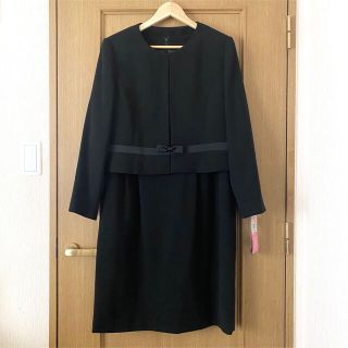 セシール(cecile)の【19号 新品・未使用】ジャケット付きワンピース・礼服 喪服 フォーマル(礼服/喪服)