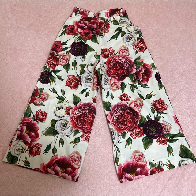 有名ブランド DOLCE&GABBANA - レディース 36サイズ バラ 花柄 ワイド
