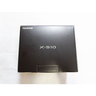 フジフイルム(富士フイルム)の極上品 FUJI FILM X-S10(ミラーレス一眼)