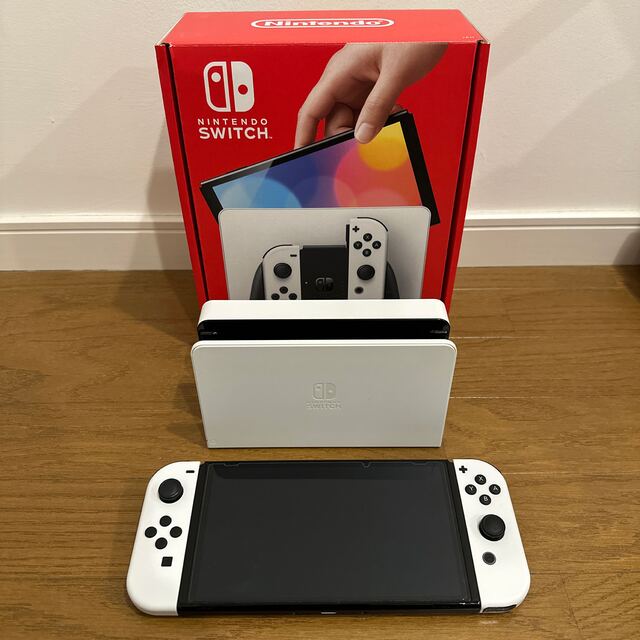Nintendo Switch(ニンテンドースイッチ)のt-0416さん専用 Nintendo Switch 有機ELモデル エンタメ/ホビーのゲームソフト/ゲーム機本体(家庭用ゲーム機本体)の商品写真