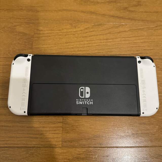 Nintendo Switch(ニンテンドースイッチ)のt-0416さん専用 Nintendo Switch 有機ELモデル エンタメ/ホビーのゲームソフト/ゲーム機本体(家庭用ゲーム機本体)の商品写真