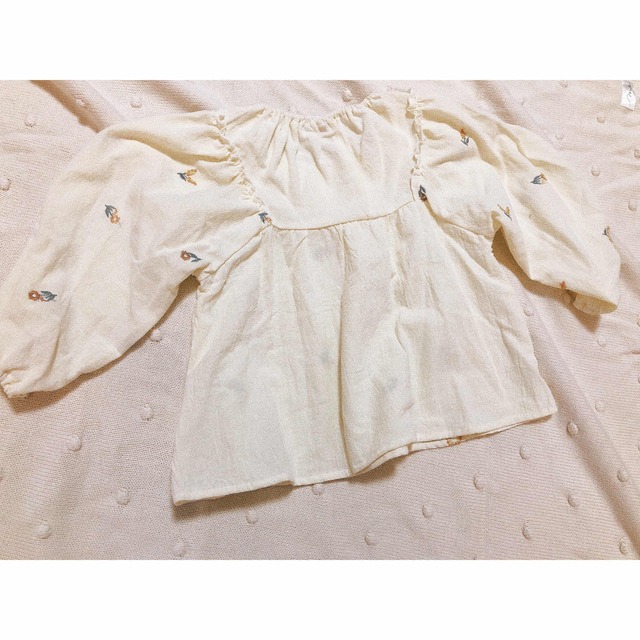 しまむら(シマムラ)の【Elu様専用】juo ブラウス キッズ/ベビー/マタニティのキッズ服女の子用(90cm~)(ブラウス)の商品写真