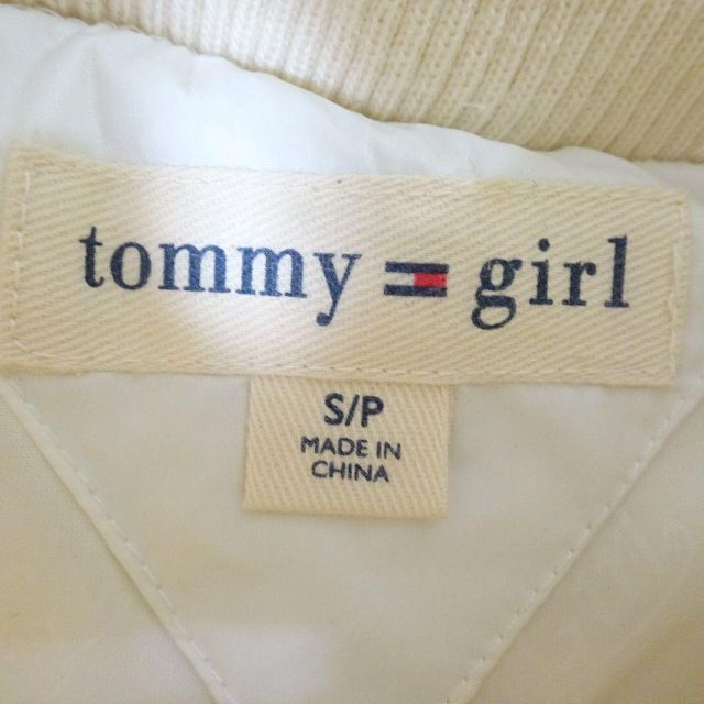 tommy girl(トミーガール)のTOMMY HILFIGER トミーヒルフィガー ホワイト ダウンジャケット レディースのジャケット/アウター(ダウンジャケット)の商品写真