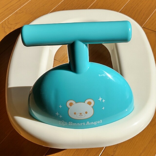 西松屋(ニシマツヤ)の★きゅー様専用★【新品未使用】補助便座　トイレトレーニング キッズ/ベビー/マタニティのおむつ/トイレ用品(補助便座)の商品写真