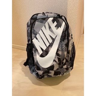 ナイキ(NIKE)のNIKE リュック(登山用品)