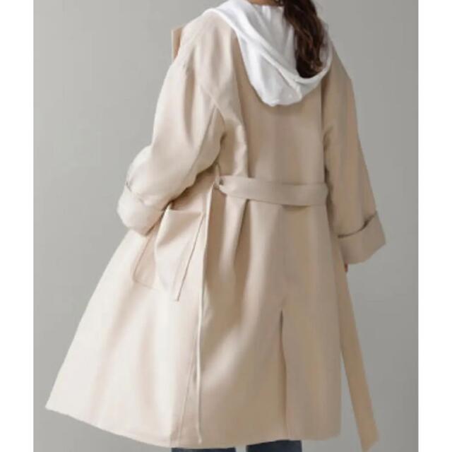 Bou Jeloud(ブージュルード)の80%オフ価格　ブージュルート　コート　アイボリー レディースのジャケット/アウター(ロングコート)の商品写真