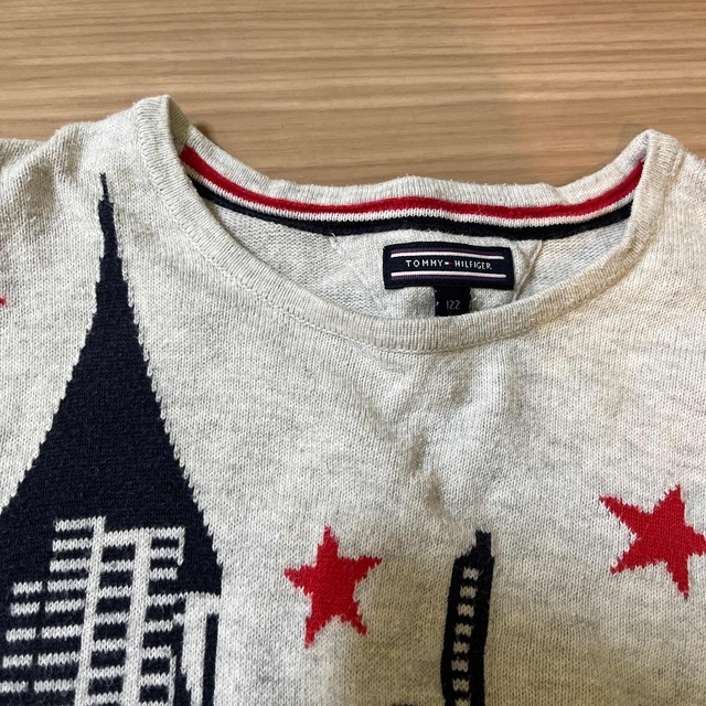 TOMMY HILFIGER(トミーヒルフィガー)のトミーヒルフィガー120セットアップ キッズ/ベビー/マタニティのキッズ服女の子用(90cm~)(Tシャツ/カットソー)の商品写真