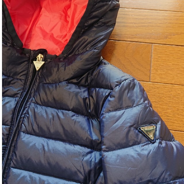 GUESS(ゲス)のGUESS  ダウンジャケット １３０cm キッズ/ベビー/マタニティのキッズ服女の子用(90cm~)(ジャケット/上着)の商品写真