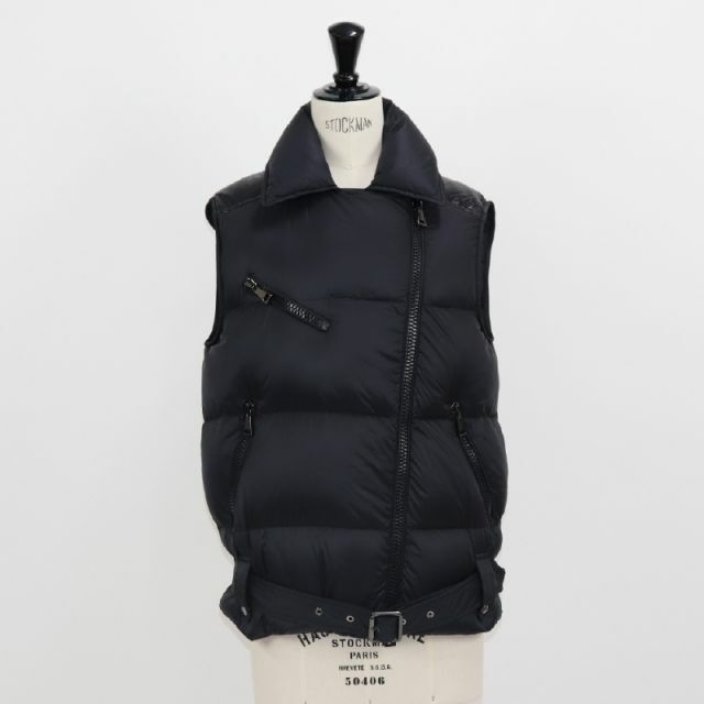 再入荷安い】MONCLER - モンクレール ダウン ベスト 3/XL 999の通販 by ...