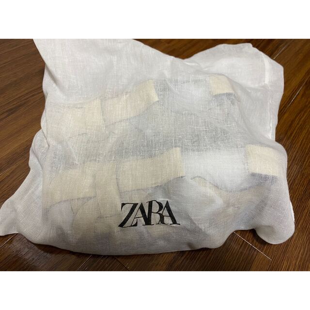 ZARA レザーフラットケージサンダル エクリュ　36