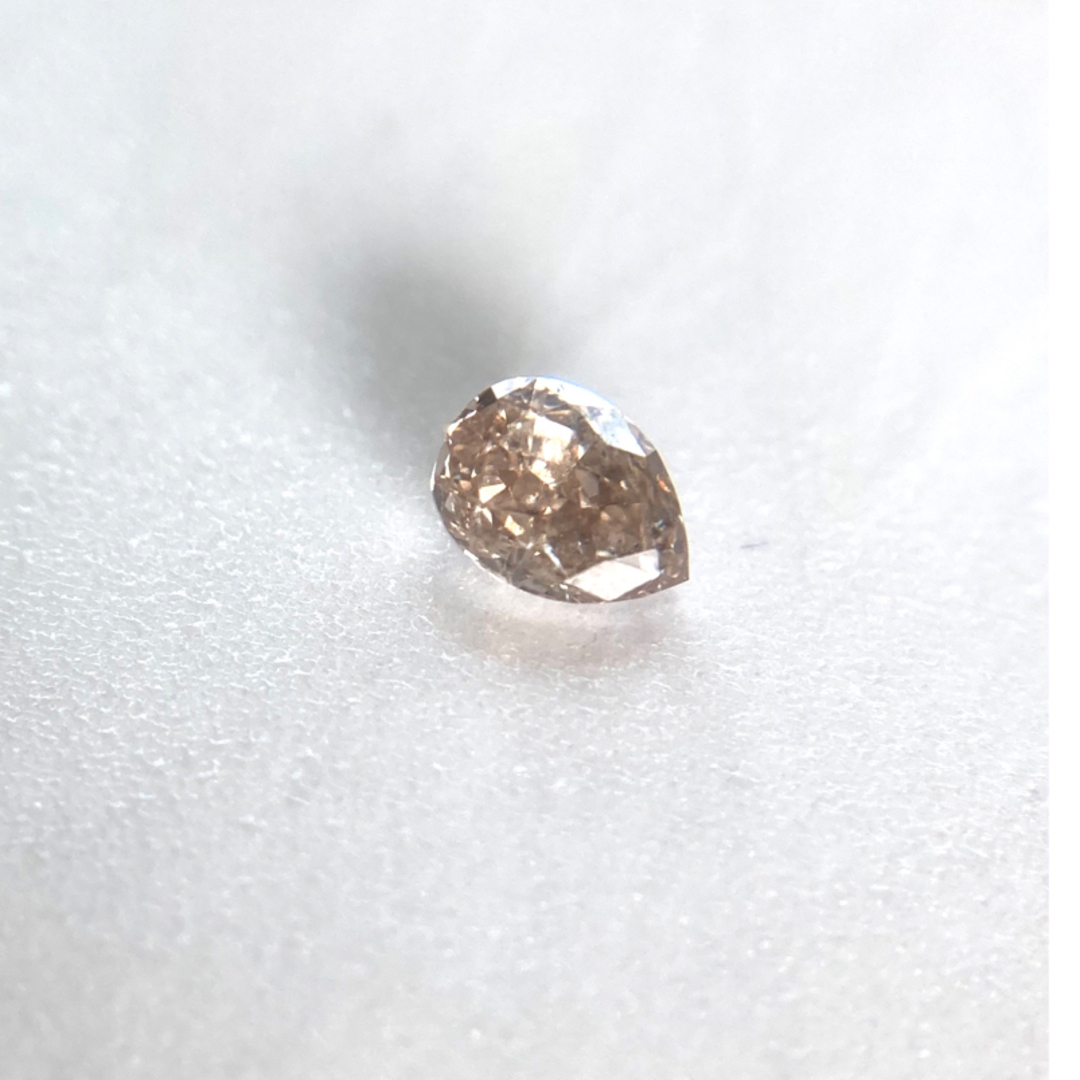 GIA刻印付き　0.19ct ファンシー　ピンキッシュ　ブラウン　ダイヤモンドアクセサリー