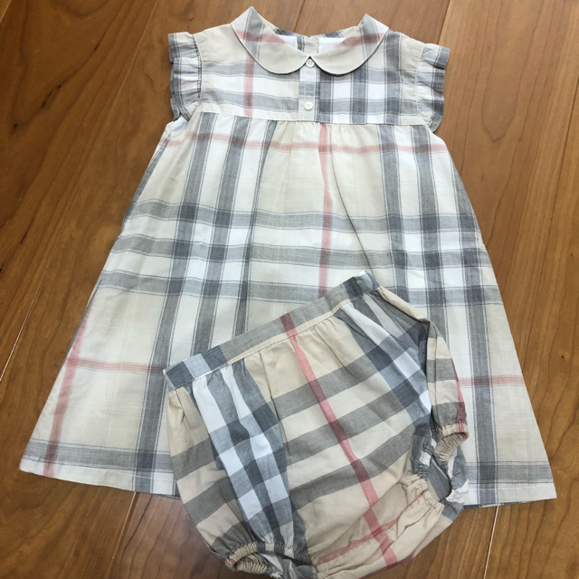 BURBERRY(バーバリー)のBurberry 18Mワンピース&パンツ キッズ/ベビー/マタニティのベビー服(~85cm)(ワンピース)の商品写真